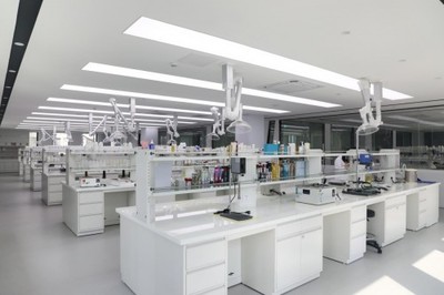 國(guó)家認(rèn)可實(shí)驗(yàn)室！阿道夫科研創(chuàng)新實(shí)驗(yàn)室獲得CNAS認(rèn)可，引領(lǐng)生物科技研究開發(fā)新篇章